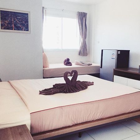 Oscar Boutique Hotel Patong Esterno foto