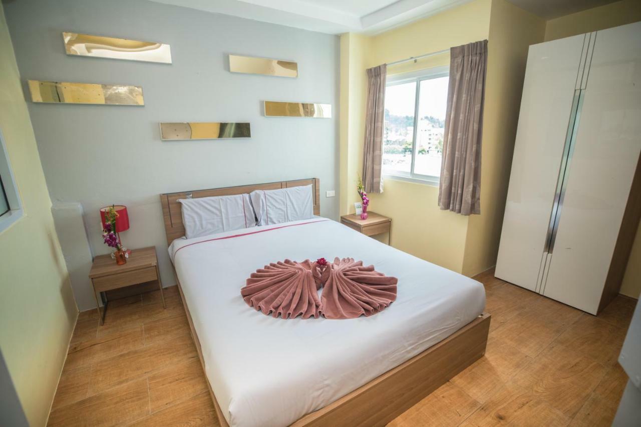 Oscar Boutique Hotel Patong Esterno foto
