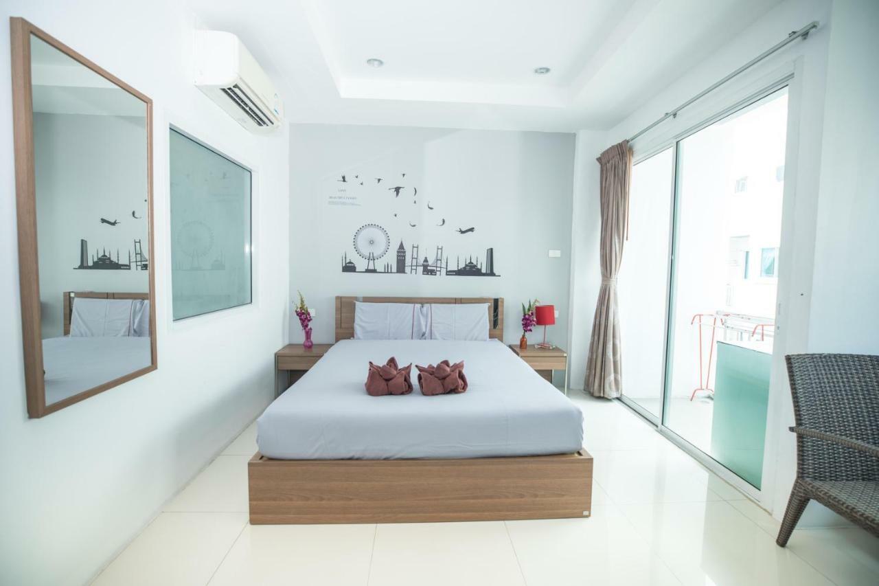Oscar Boutique Hotel Patong Esterno foto
