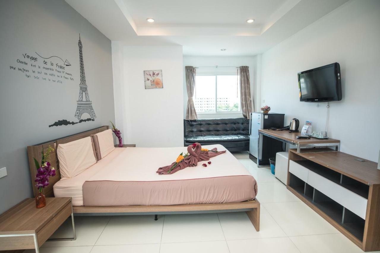 Oscar Boutique Hotel Patong Esterno foto