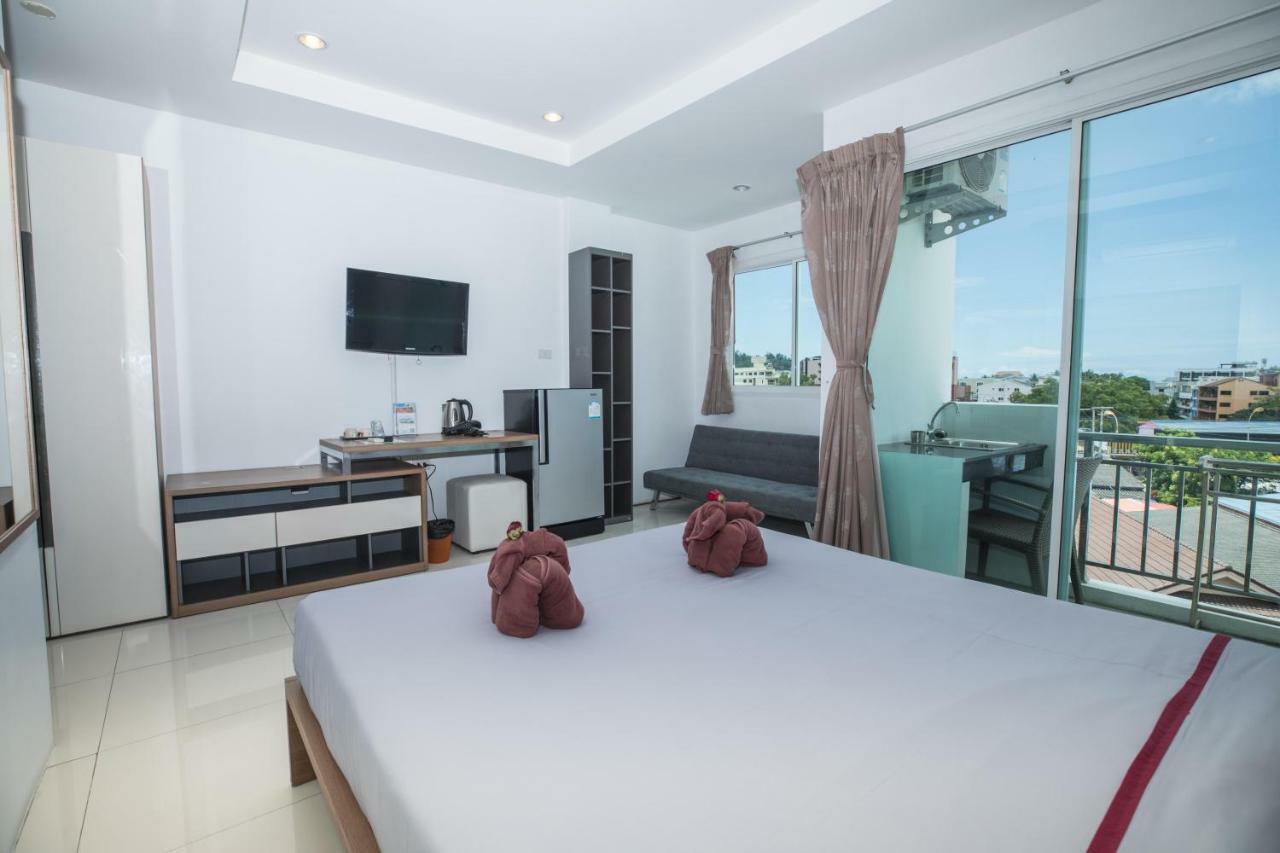 Oscar Boutique Hotel Patong Esterno foto