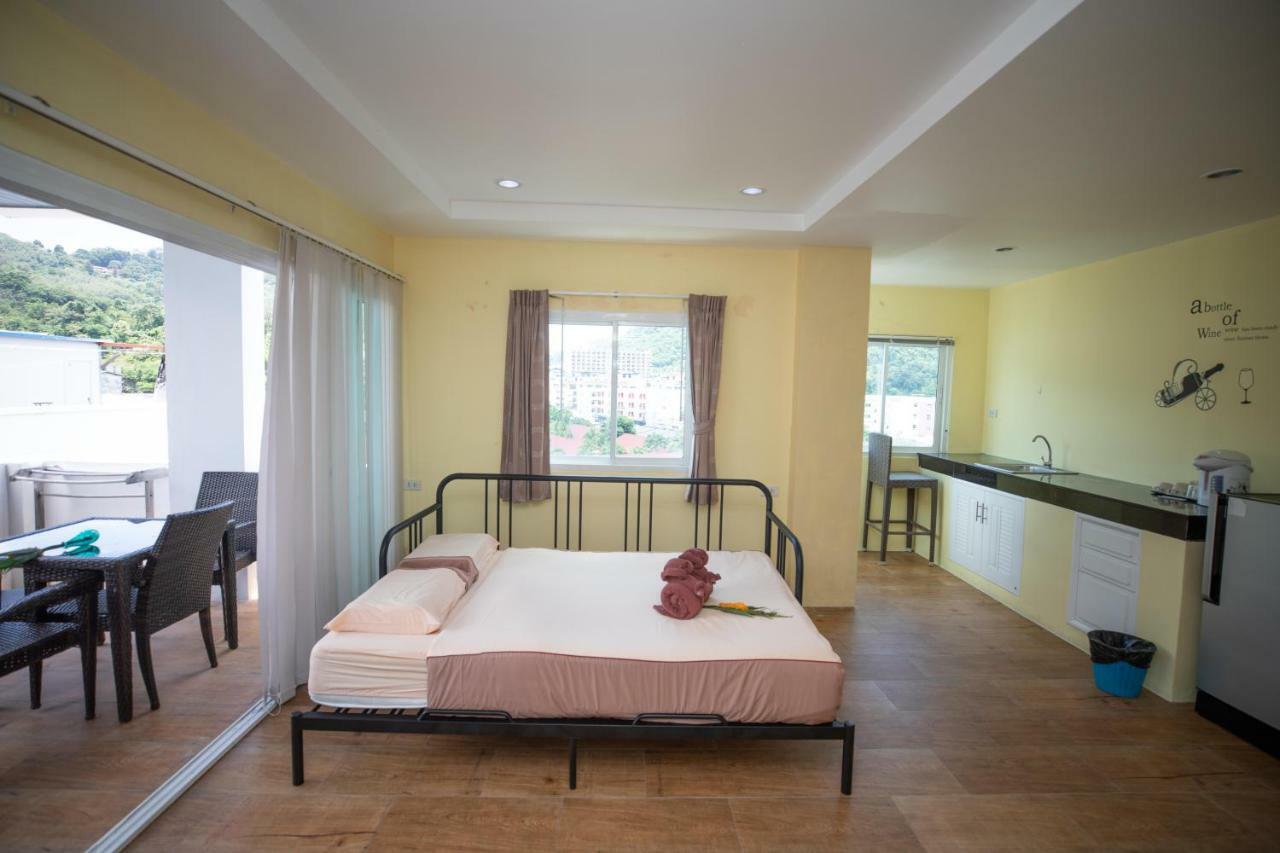 Oscar Boutique Hotel Patong Esterno foto